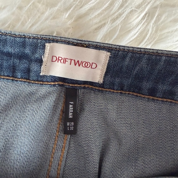 Driftwood Farrah High Rise Flare Jeans - Picture 5 of 8